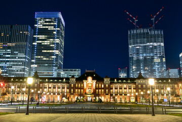 Fototapeta na wymiar 東京駅のとても美しい夜景