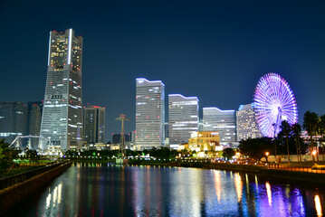 Fototapeta na wymiar 横浜みなとみらいの美しい夜景