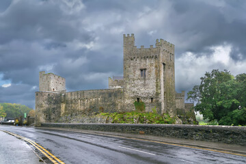 Fototapeta na wymiar Cahir Castle, Ireland