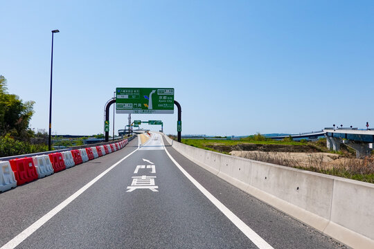 第二京阪道路の八幡京田辺JCT（京都府八幡市）