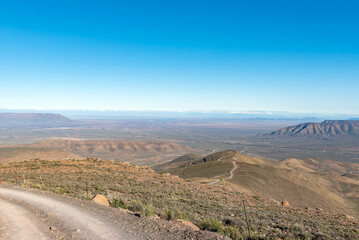 View of the Ouberg Pass near Sutherland