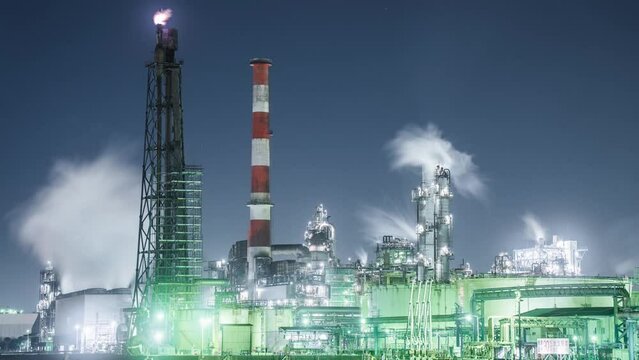 【神奈川県・川崎市】工場夜景　石油コンビナート　タイムラプス映像　ズームアウト　
Night view of the factory. Oil complex - Kanagawa, Japan - time lapse video - zoom out