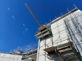Lavori in corso nel cantiere edile