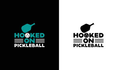 Naklejka premium Hooked on Pickleball T shirt design, typography