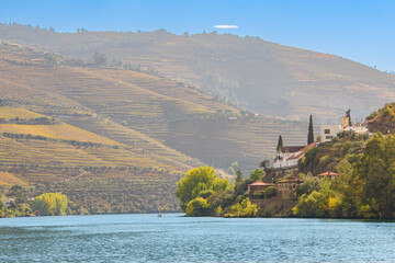 Landscape view of the beautiful douro river valley near Pinhao in Portugal - obrazy, fototapety, plakaty