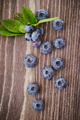 Fototapeta na wymiar blueberries on wooden background, blueberries 