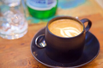 Nahaufnahme Milchkaffee 