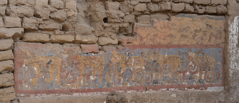 Huaca de la Luna en Trujillo, Peru