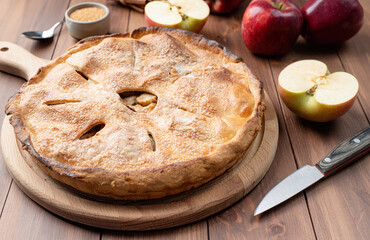 Homemade apple pie with fresh red apples