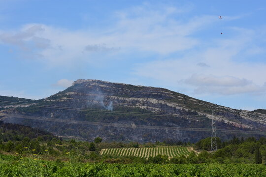 La montagne d'Alaric en feu