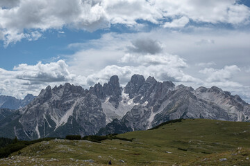 Fototapeta na wymiar Cristallo mountain and clouds in the italian dolomites