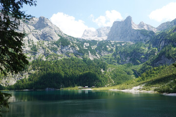 Obraz na płótnie Canvas Inner (Hinterer) Gosau lake in the Austrian Alps