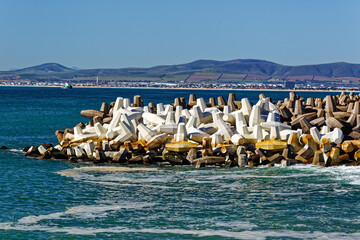 Breakwater made from concrete dolos blocks