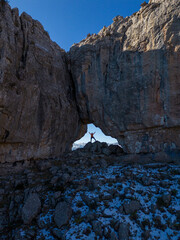 The success of the mountaineer who explored the summit is discussed.