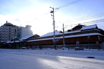 2023年1月25日の早朝　京都府京都市　大雪　四条通り