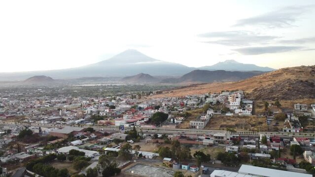 Popocatepetl, mexico, aereal video 5