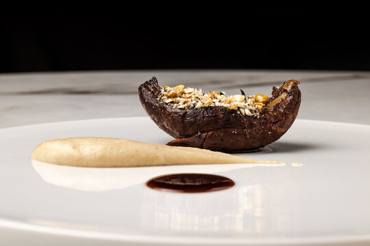 Delicious recipe of grilled pigeon