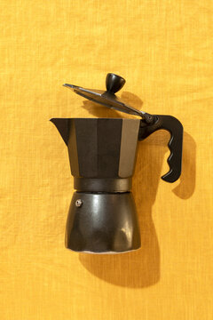Moka coffee maker pot 