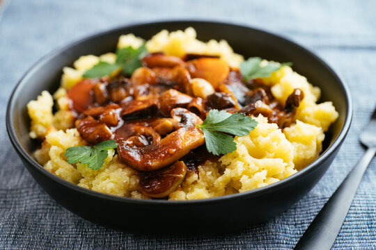 Eggplant Mushroom Bourguignon