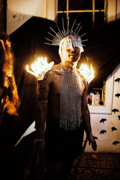 Man dress as a chandelier