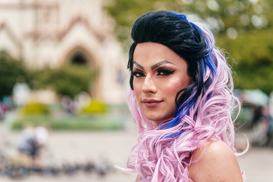 Outdoor drag queen portrait