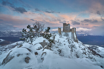 GRAN SASSO: Inverno e neve al Castello di Rocca Calascio -L'Aquila 
