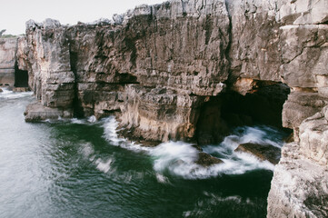 Fototapeta na wymiar waterfall in the cave