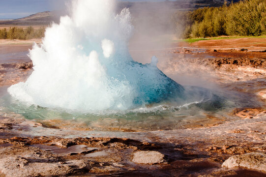 Erupting geyser,&acirc;&euro;&nbsp;Geysir, Iceland