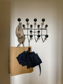 Stylish Minimalist Wardrobe