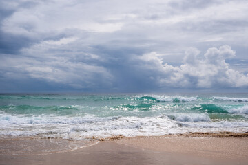 breaking wave at pambula beach