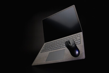 広告のようなノートパソコンのイメージ画像