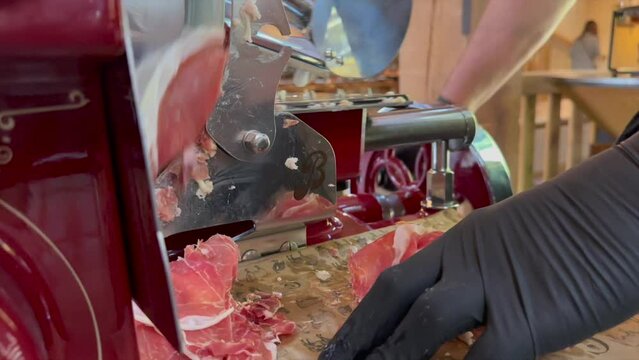 Manual ham slicer, trancheuse &agrave; jambon manuelle