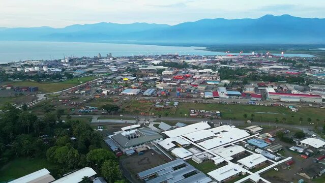 Lae tidal basin and international wharf, and Angau Memorial Hospital below.