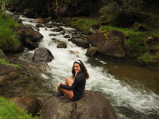 Fototapeta na wymiar young woman in costa rica rainforest