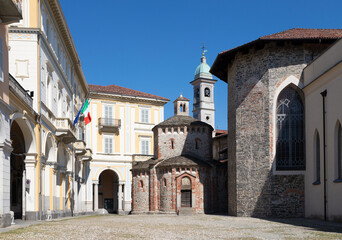 Biella - The Saint Giovanni the Baptist's Baptistery  - Piazza Duomo square