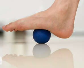 massage ball for treatment plantar fasciitis