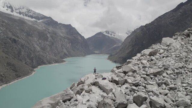 Per&uacute; Lago Par&oacute;n, volando drone dji air 2s 4k Dlog