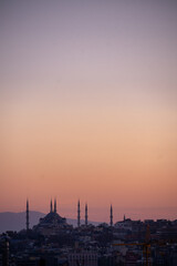 Fototapeta premium Istanbul, Turkey, January, 14 2023, Mosques on the skyline of Istanbul, Turkey
