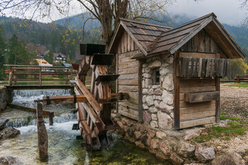 Fototapeta na wymiar old wooden mill