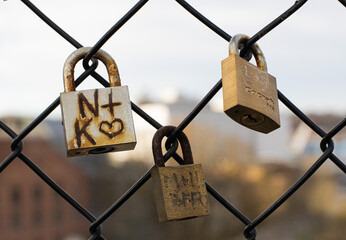 Lock of love 