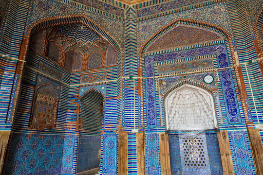 THATTA, PAKISTAN - OCTOBER 2021: Shah Jahan Mosque Picturesque View of the Walls
