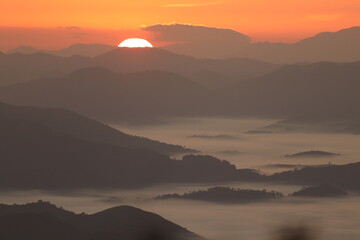 Sunrise over Cloud River 5