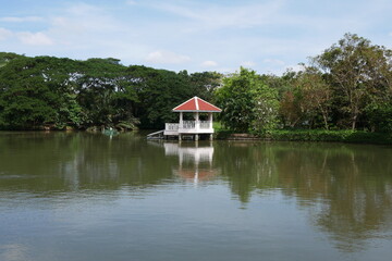 Pavillon im Sri Nakhon Park in Thailand