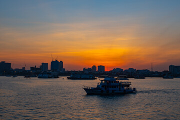 Fototapeta premium Morning sunrise at Pattaya, Thailand.