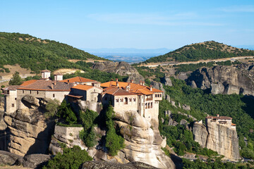 Fototapeta na wymiar Gli spettacolari monasteri delle Meteore patrimonio dell'Unesco, Grecia continentale