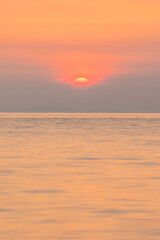 夕陽と海
