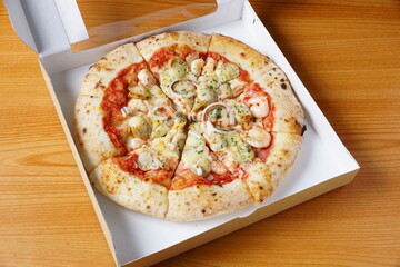 シーフードピザ　デリバリーピザ