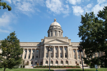 Fototapeta premium Kentucky state capitol building in Frankfort, Kentucky