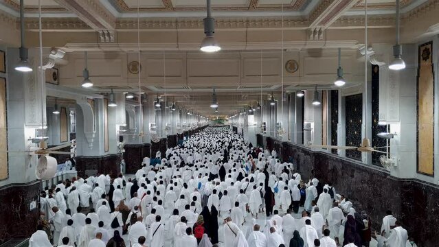 Sa'y between Safa and Marwa