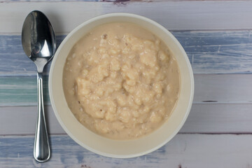 bowl of rice pudding 
